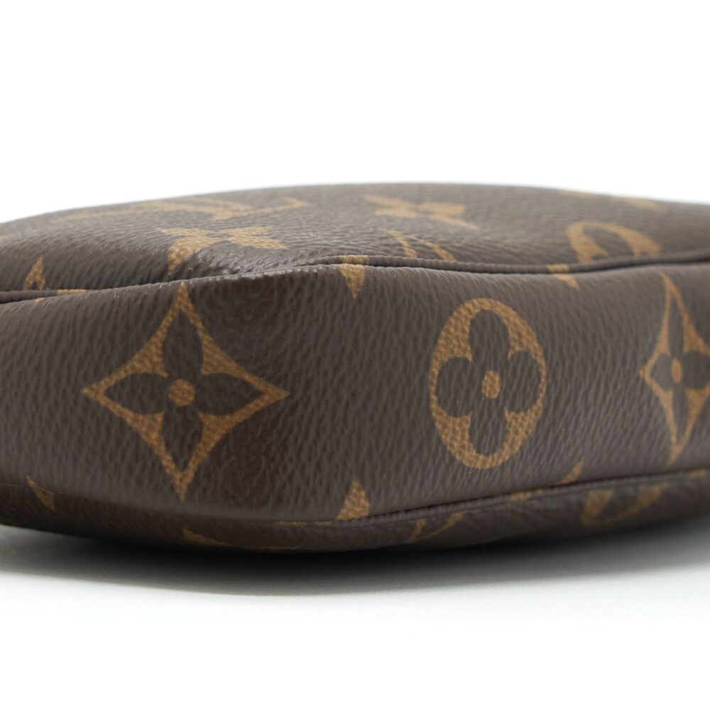 AAA Replica Louis Vuitton LV MINI POCHETTE MONOGRAM CANVAS GHW