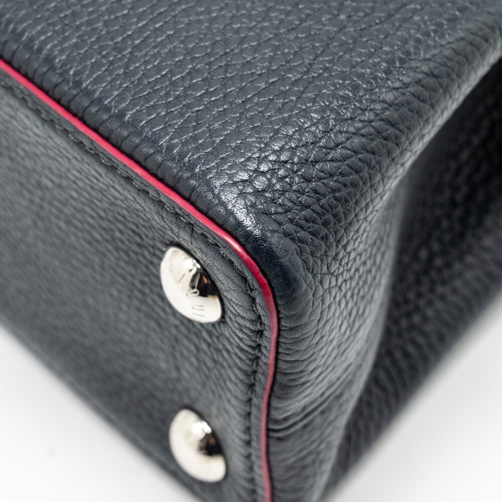 AAA Replica Louis Vuitton LV CAPUCINES BB TAURILLON NAVY SHW