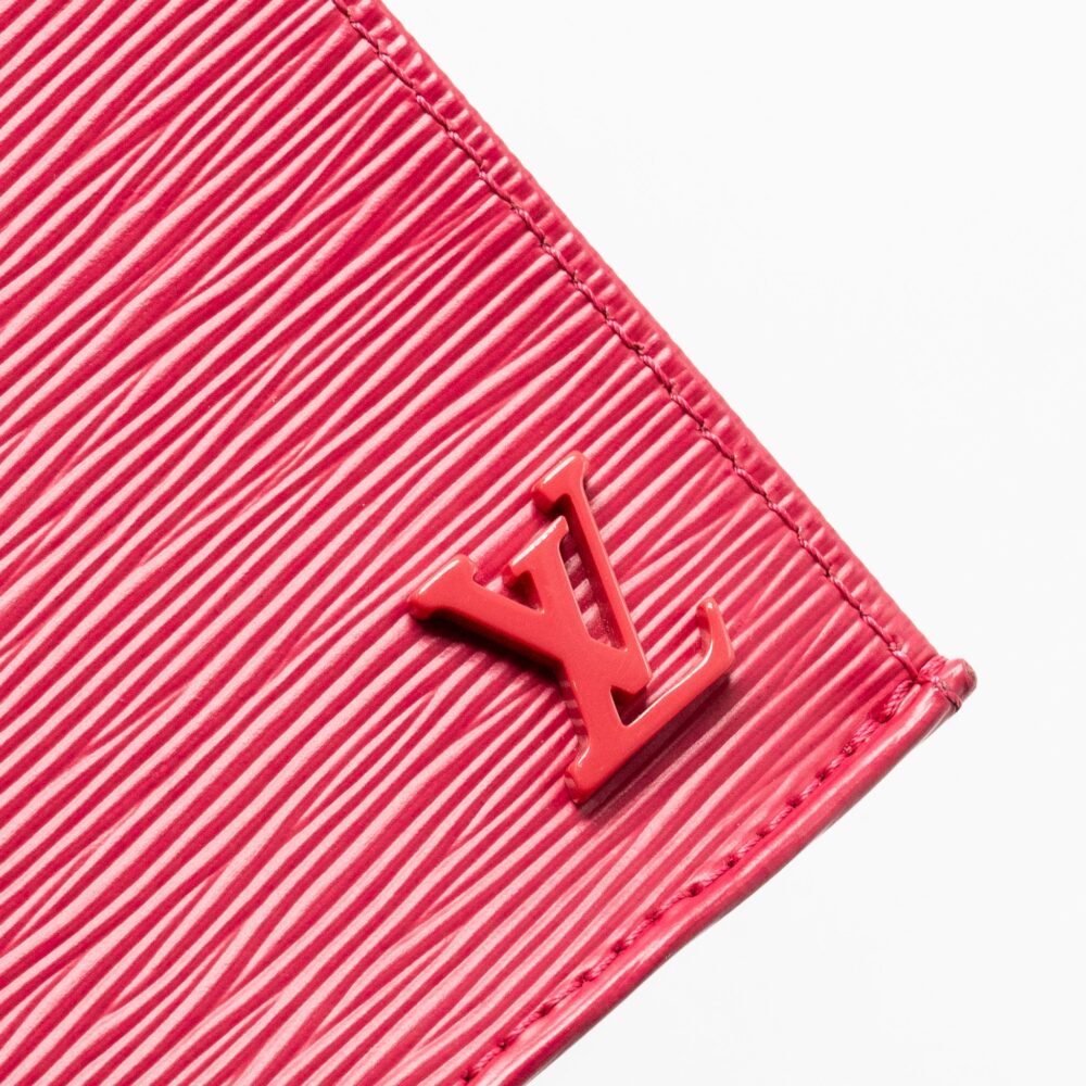 AAA Replica Louis Vuitton LV PETIT SAC PLAT EPI ROSE PONDICHERRY SHW