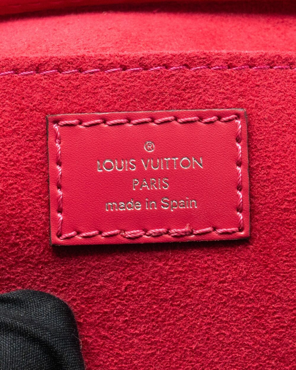 AAA Replica Louis Vuitton LV PETIT SAC PLAT EPI ROSE PONDICHERRY SHW