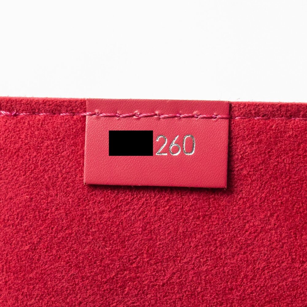 AAA Replica Louis Vuitton LV PETIT SAC PLAT EPI ROSE PONDICHERRY SHW