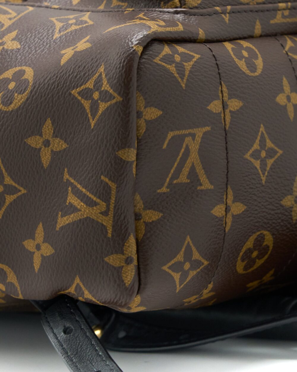 AAA Replica Louis Vuitton LV PALM SPRING BACKPACK MM MONOGRAM CANVAS GHW