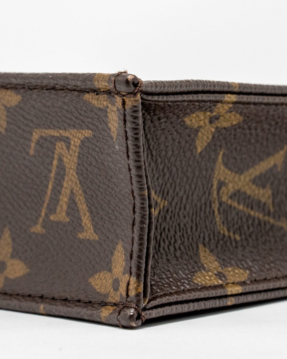AAA Replica Louis Vuitton LV PETIT SAC PLAT MONOGRAM CANVAS GHW