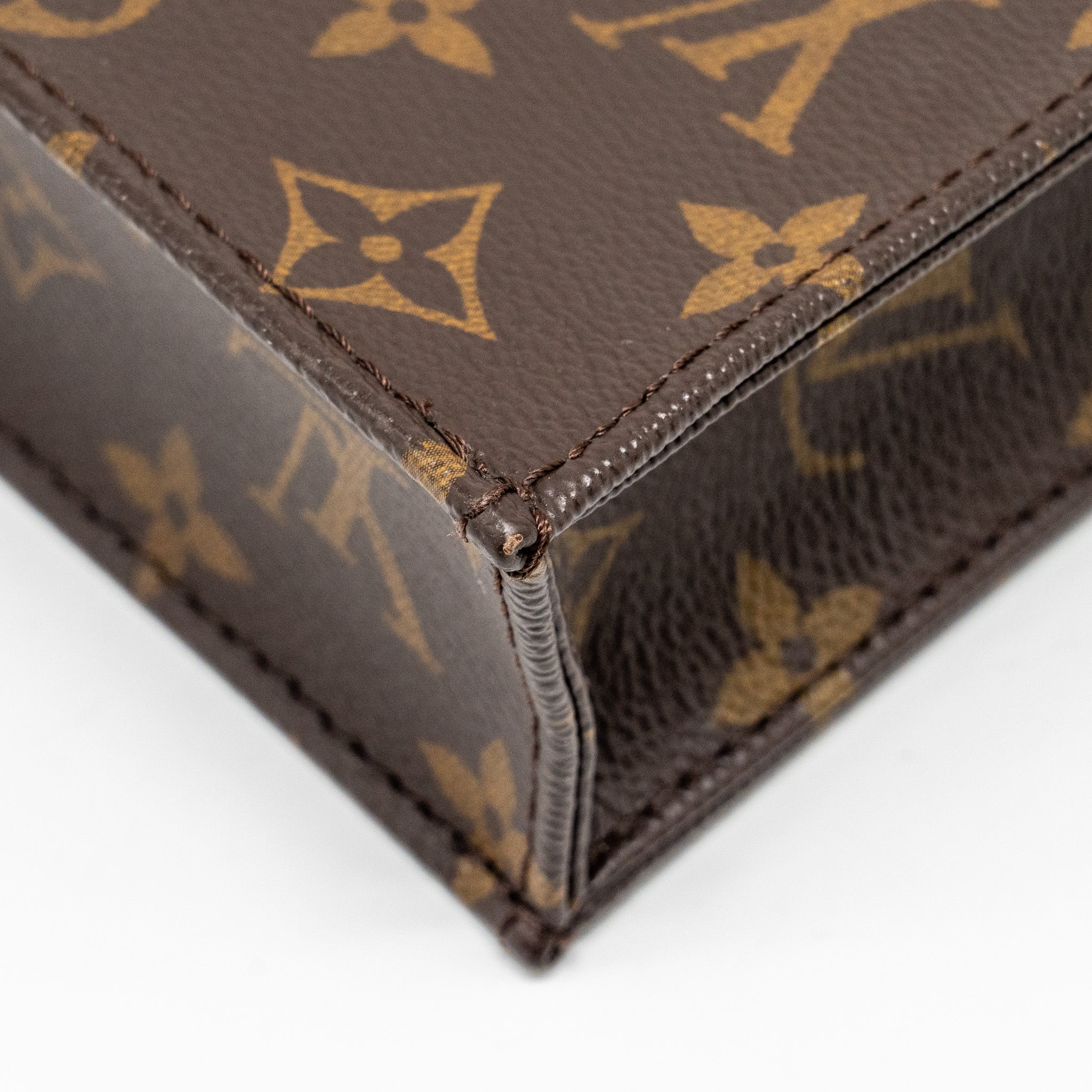 AAA Replica Louis Vuitton LV PETIT SAC PLAT MONOGRAM CANVAS GHW