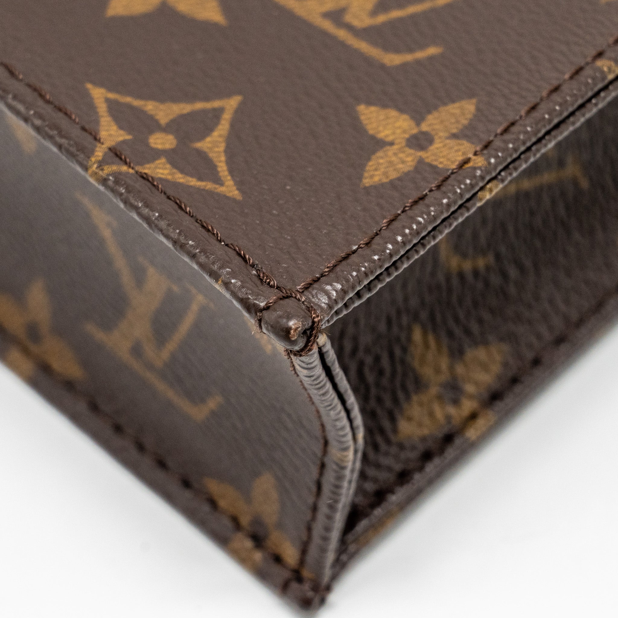 AAA Replica Louis Vuitton LV PETIT SAC PLAT MONOGRAM CANVAS GHW