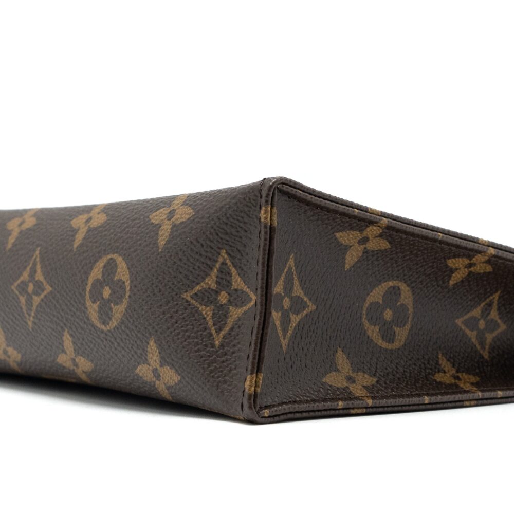 AAA Replica Louis Vuitton LV TOILETRY POCHETTE 19 MONOGRAM CANVAS GHW