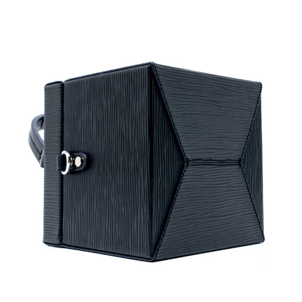 AAA Replica Louis Vuitton LV BLEECKER BOX BAG EPI BLACK SHW