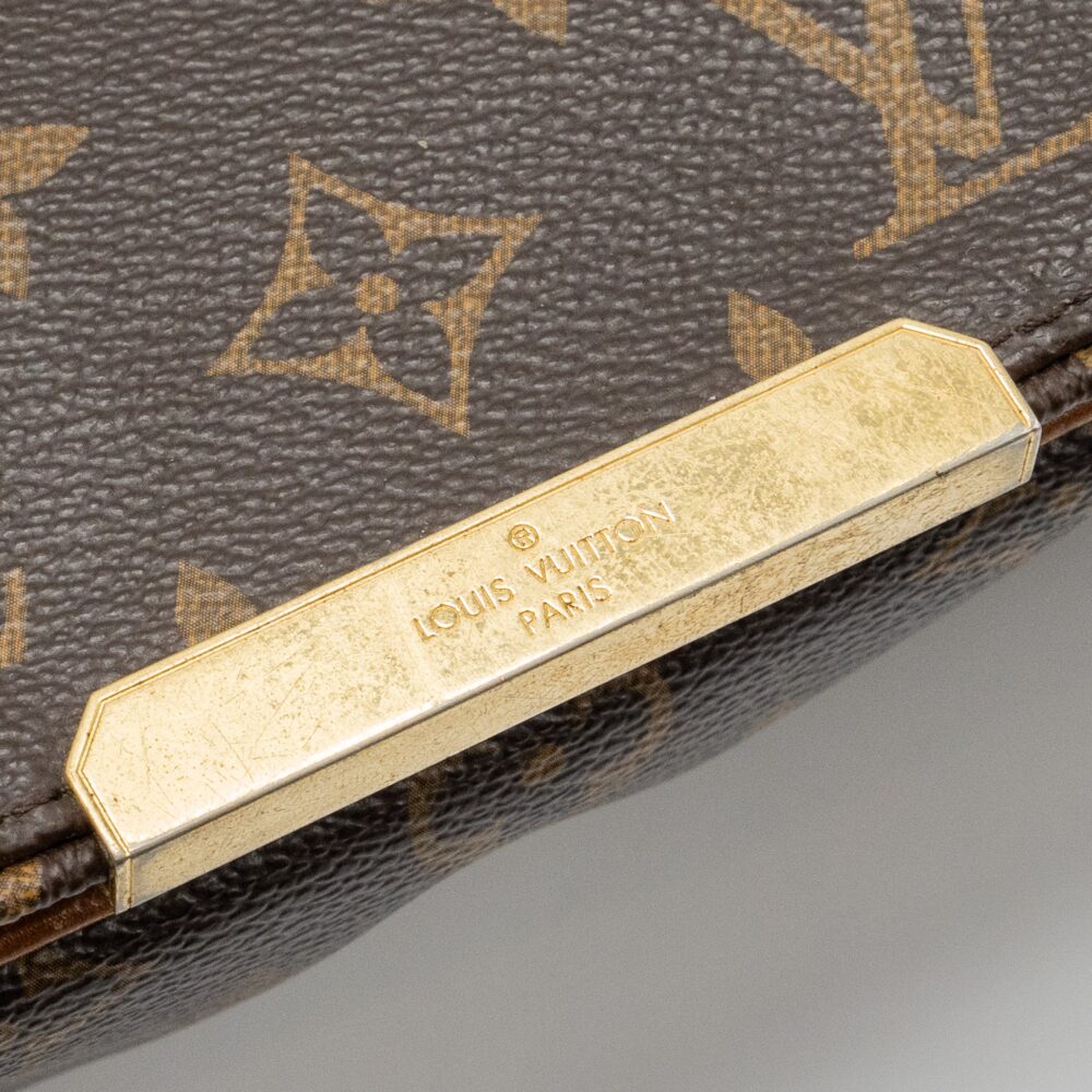 AAA Replica Louis Vuitton LV MEN’S MESSENGER BAG MONOGRAM CANVAS GHW