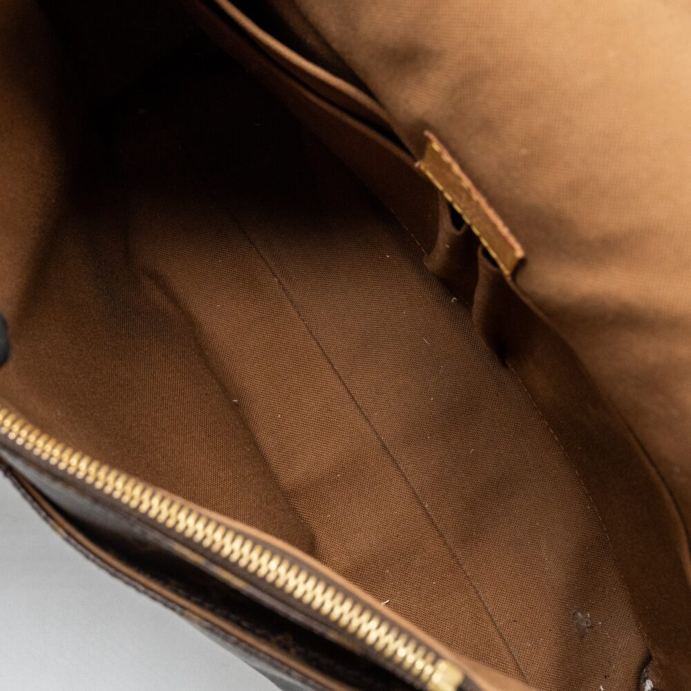 AAA Replica Louis Vuitton LV MEN’S MESSENGER BAG MONOGRAM CANVAS GHW