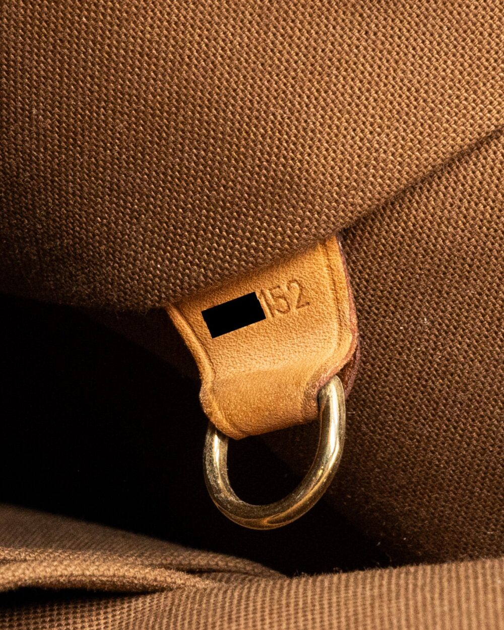 AAA Replica Louis Vuitton LV MEN’S MESSENGER BAG MONOGRAM CANVAS GHW