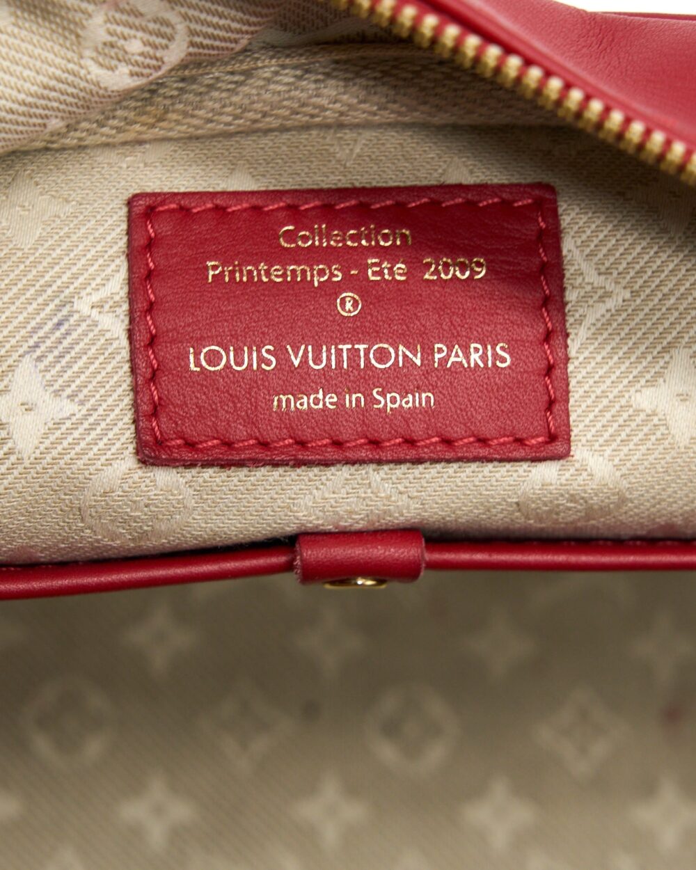 AAA Replica Louis Vuitton LV MESSENGER BAG LIMITED EDITION RED GHW