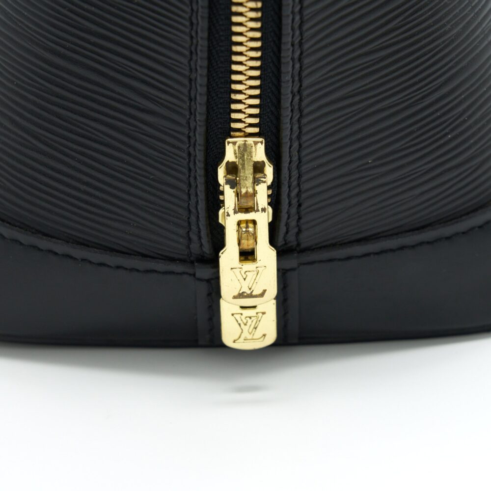 AAA Replica Louis Vuitton LV ALMA BAG EPI BLACK GHW