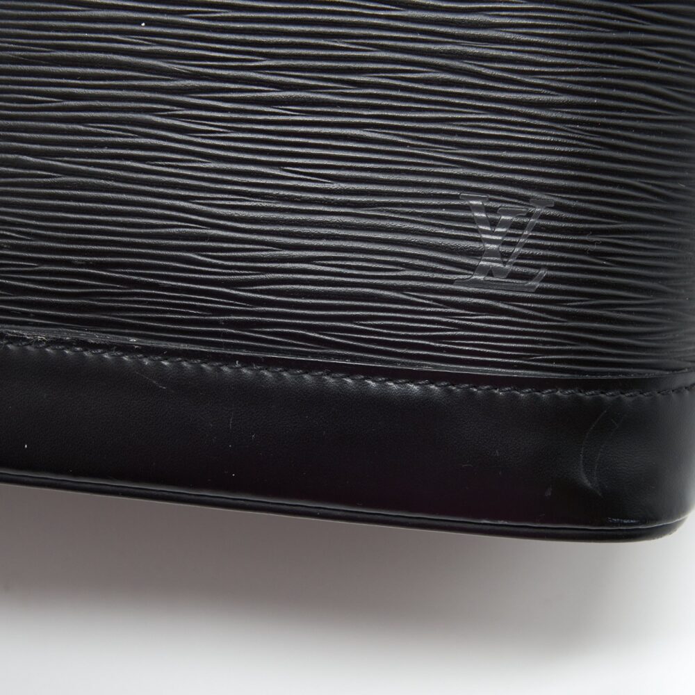 AAA Replica Louis Vuitton LV ALMA BAG EPI BLACK GHW