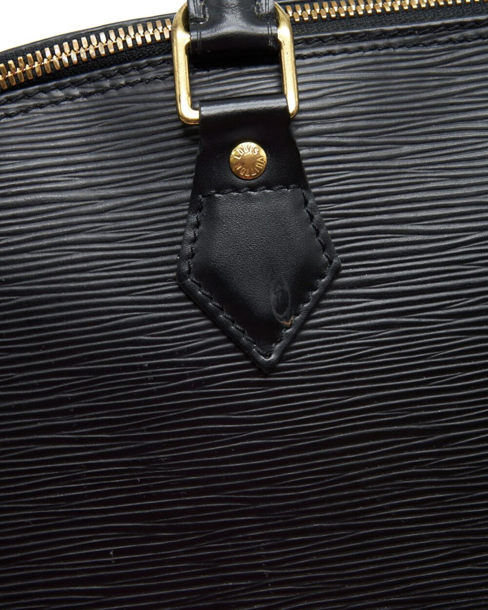 AAA Replica Louis Vuitton LV ALMA BAG EPI BLACK GHW
