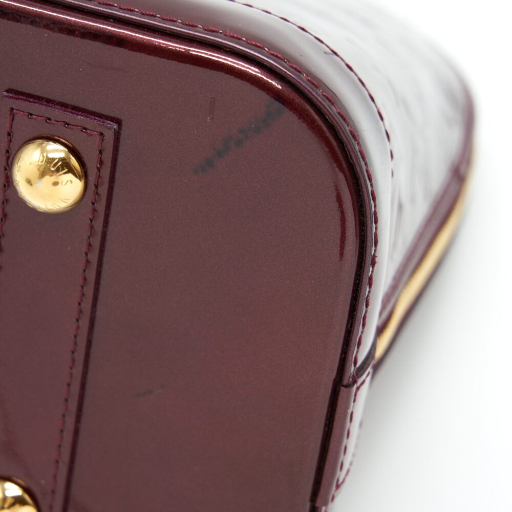 AAA Replica Louis Vuitton LV ALMA PM PATENT AMARANTE GHW