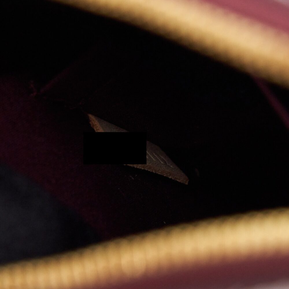 AAA Replica Louis Vuitton LV ALMA PM PATENT AMARANTE GHW