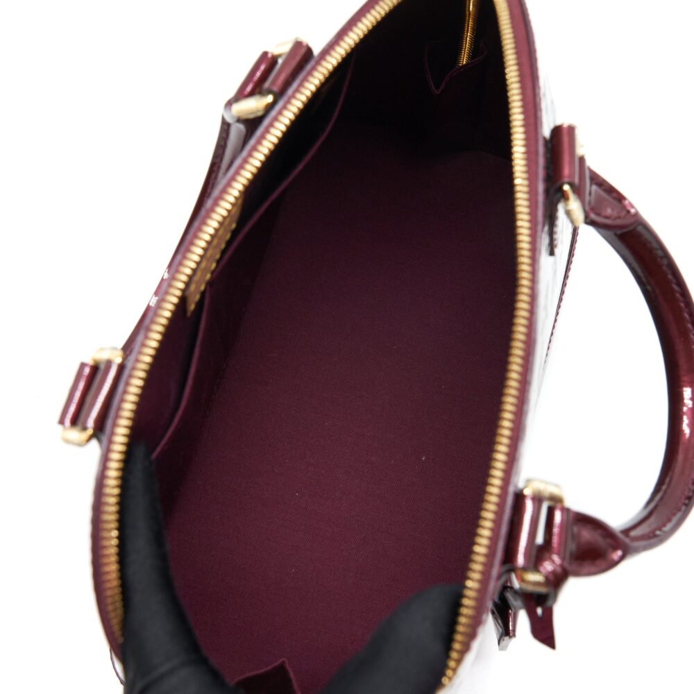 AAA Replica Louis Vuitton LV ALMA PM PATENT AMARANTE GHW