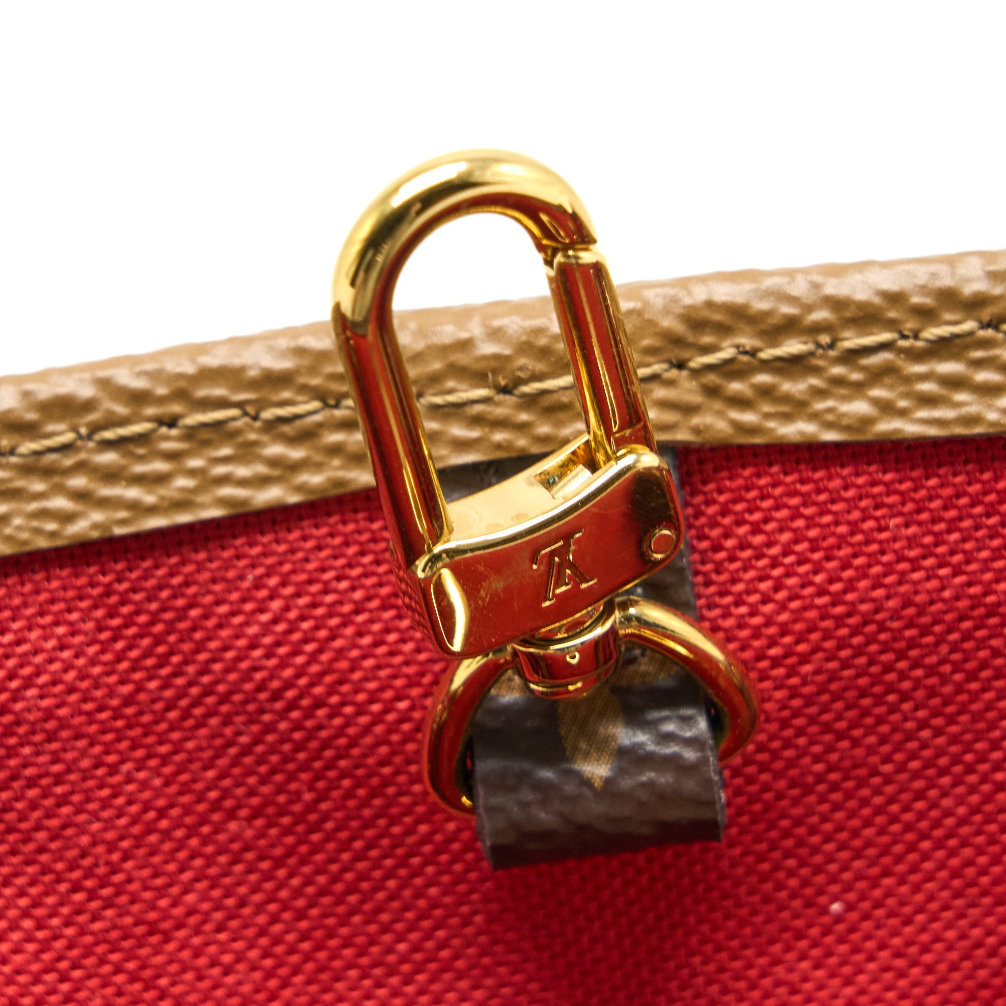 AAA Replica Louis Vuitton LV ON THE GO GM MONOGRAM REVERSE CANVAS GHW