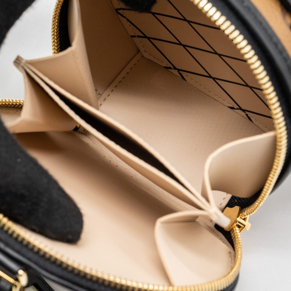 AAA Replica Louis Vuitton LV MINI BOÎTE CHAPEAU CANVAS MONOGRAM REVERSE GHW