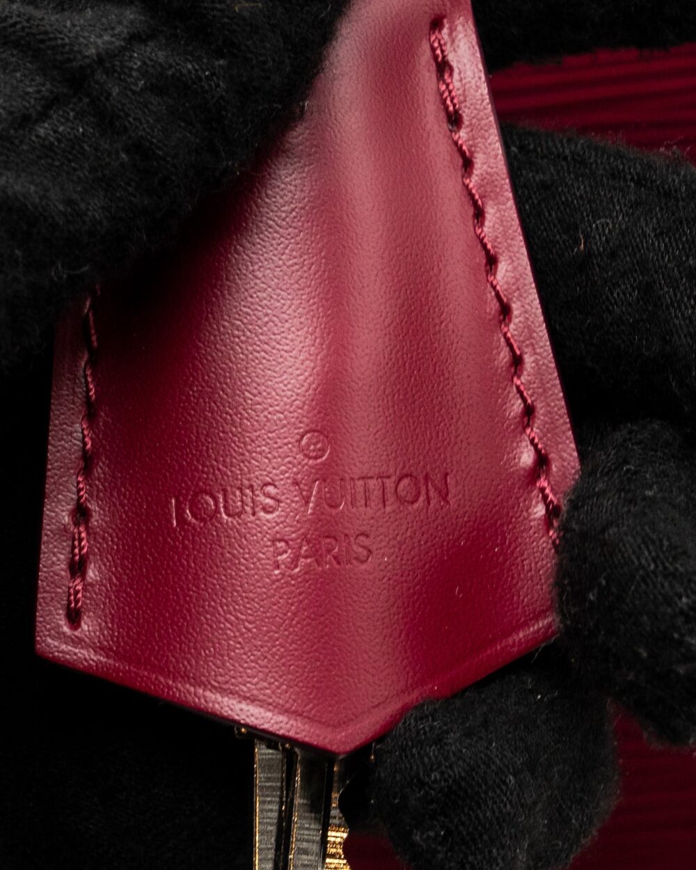 AAA Replica Louis Vuitton LV ALMA BB EPI LEATHER PINK SHW