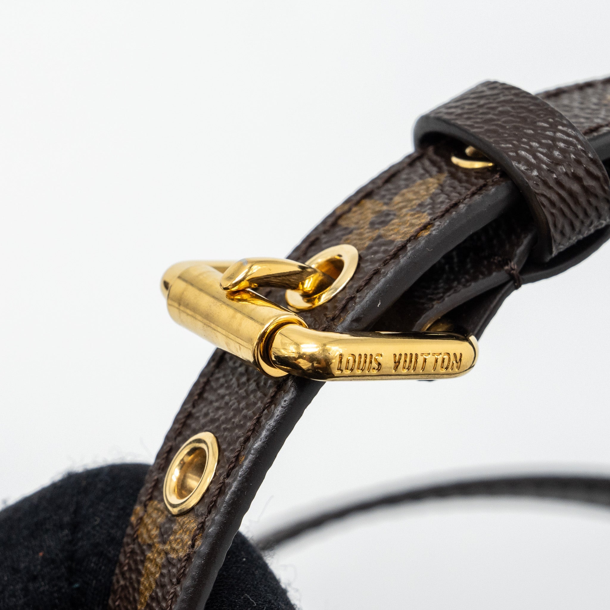 AAA Replica Louis Vuitton LV POCHETTE MÉTIS MONOGRAM CANVAS GHW