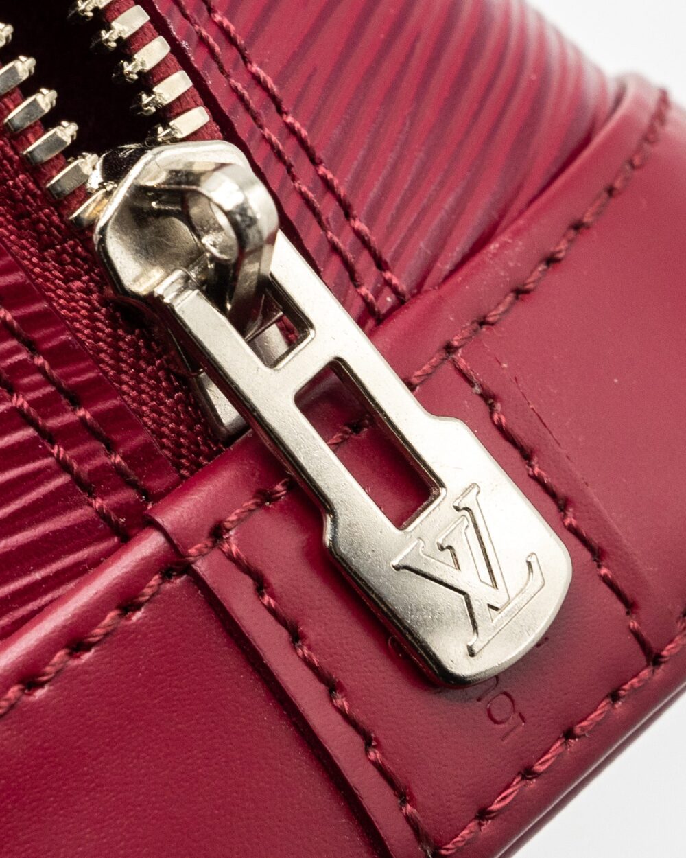AAA Replica Louis Vuitton LV ALMA BB EPI LEATHER PINK SHW