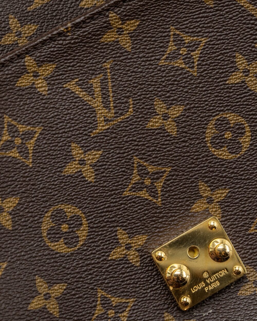 AAA Replica Louis Vuitton LV POCHETTE MÉTIS MONOGRAM CANVAS GHW
