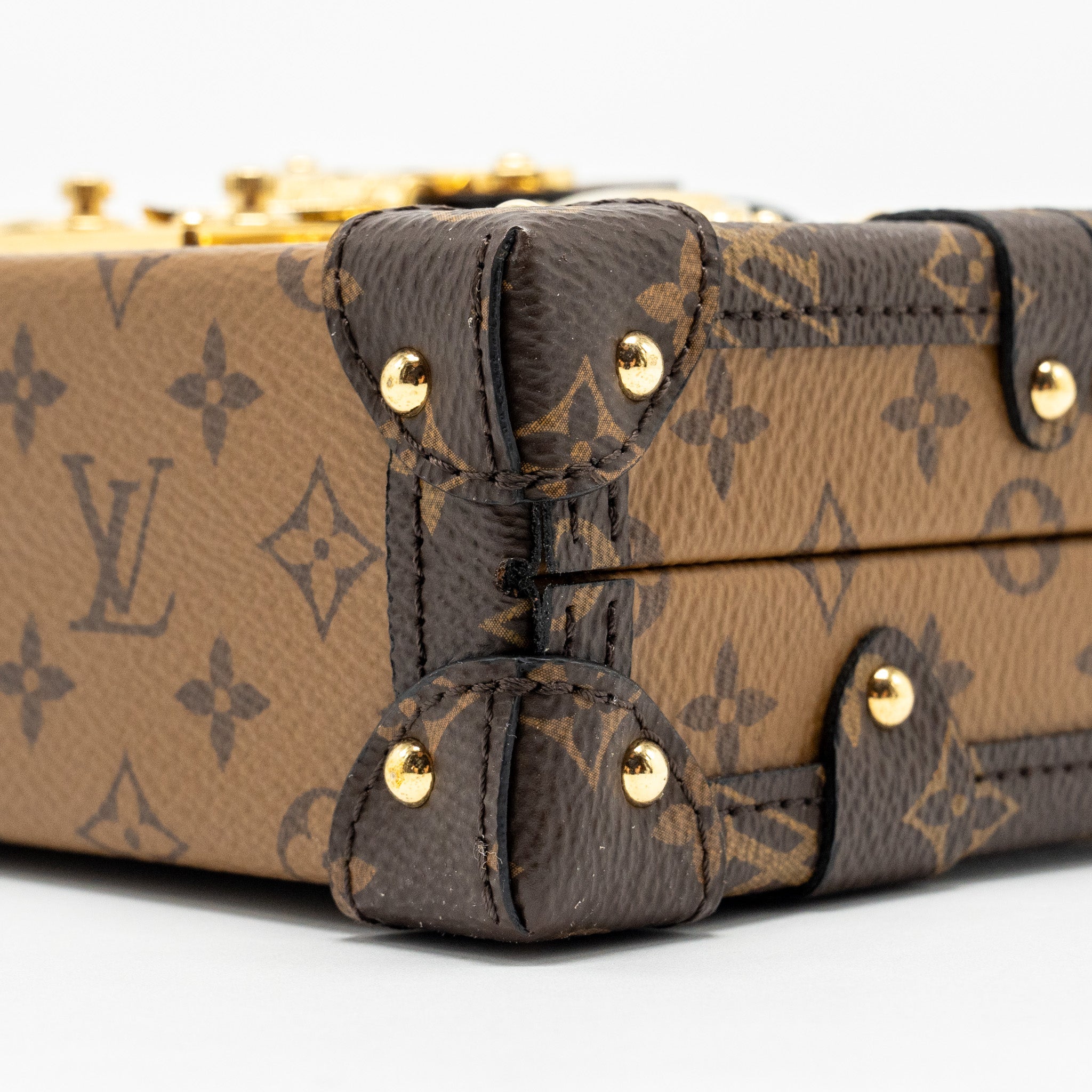 AAA Replica Louis Vuitton LV PETITE MALLE MONOGRAM REVERSE CANVAS GHW