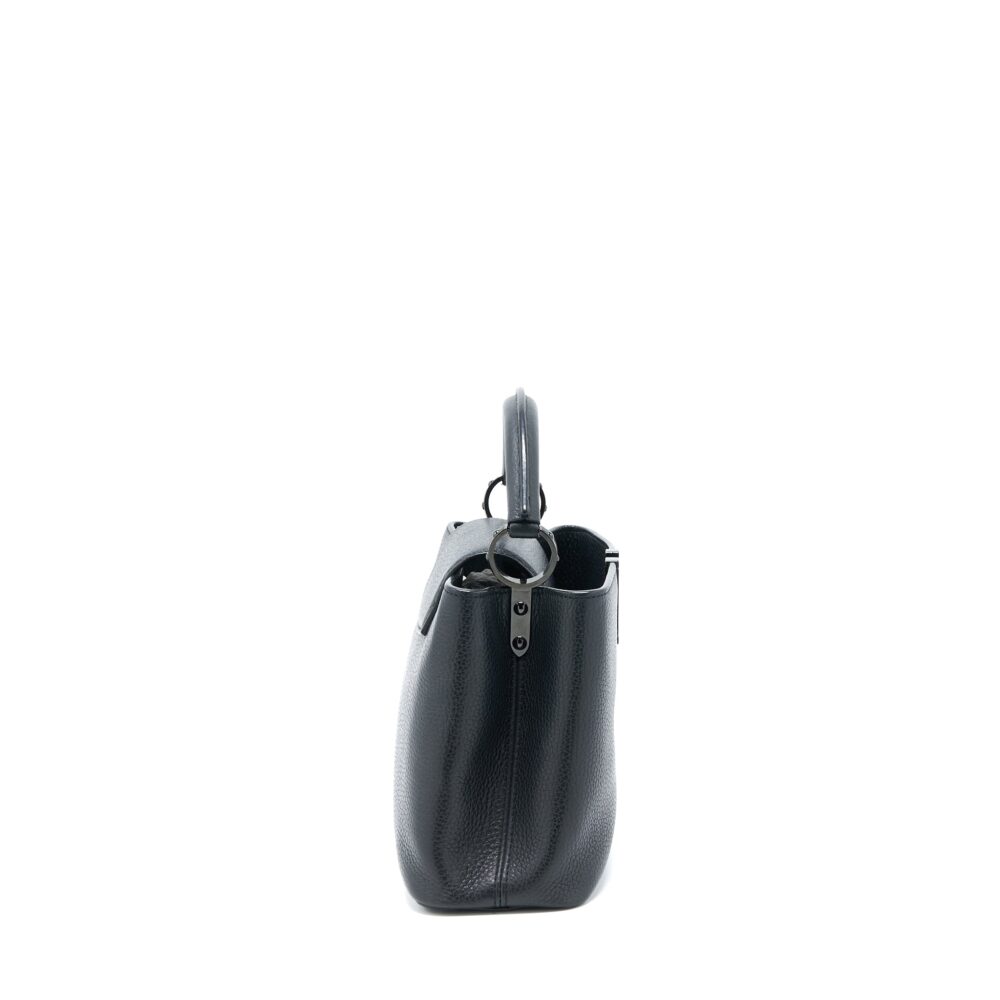AAA Replica Louis Vuitton LV CAPUCINES BB TAURILLON SO BLACK WITH BLACK HARDWARE