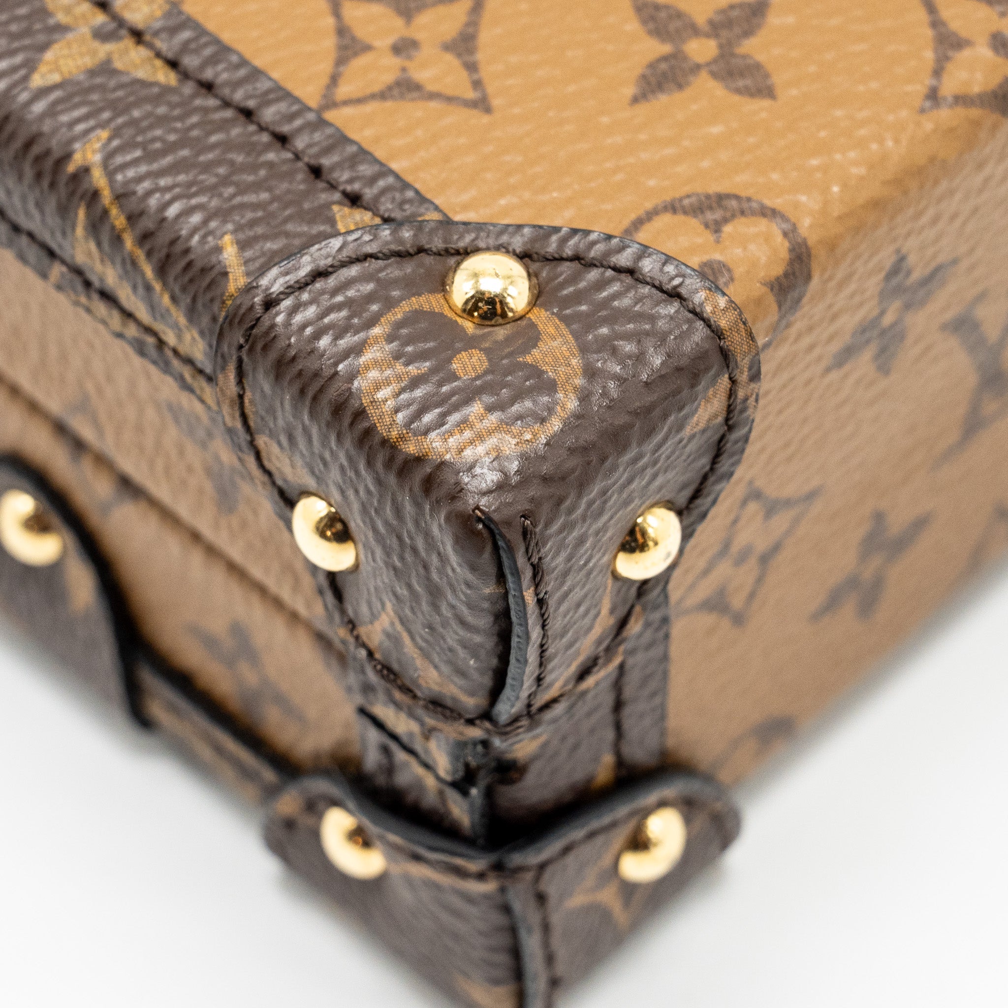 AAA Replica Louis Vuitton LV PETITE MALLE MONOGRAM REVERSE CANVAS GHW