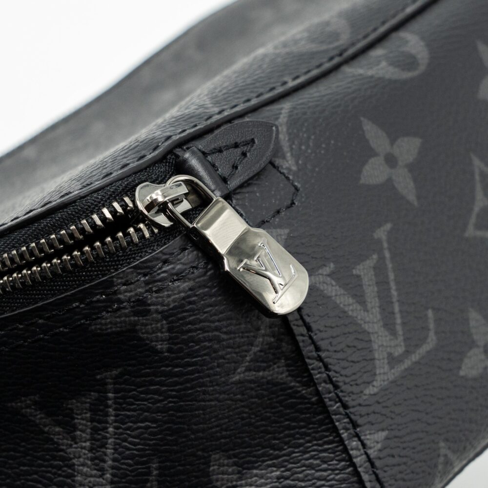 AAA Replica Louis Vuitton LV CUBE DE RANGEMENT PM MONOGRAM ECLIPSE SHW
