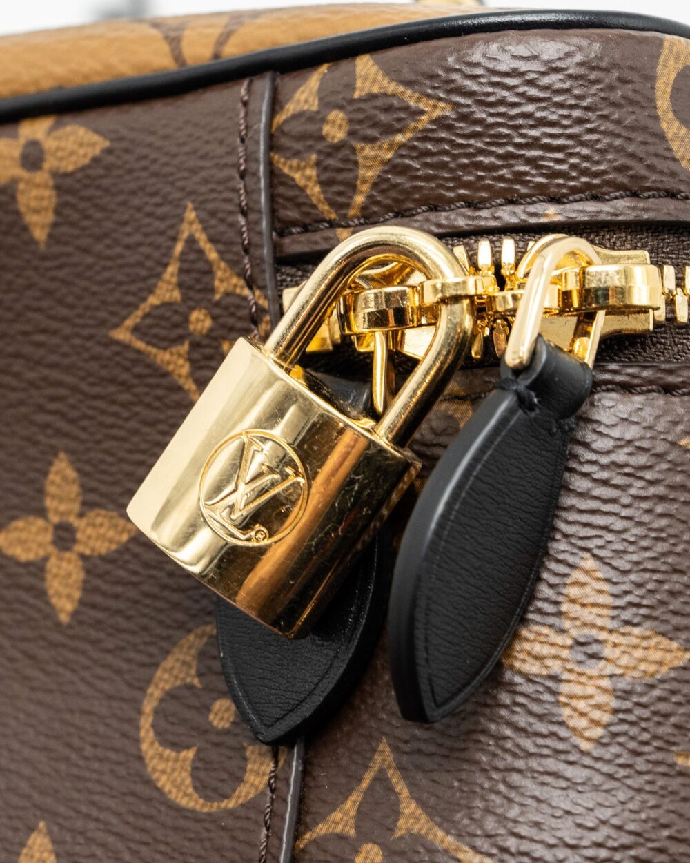 AAA Replica Louis Vuitton LV VANITY PM MONOGRAM CANVAS GHW
