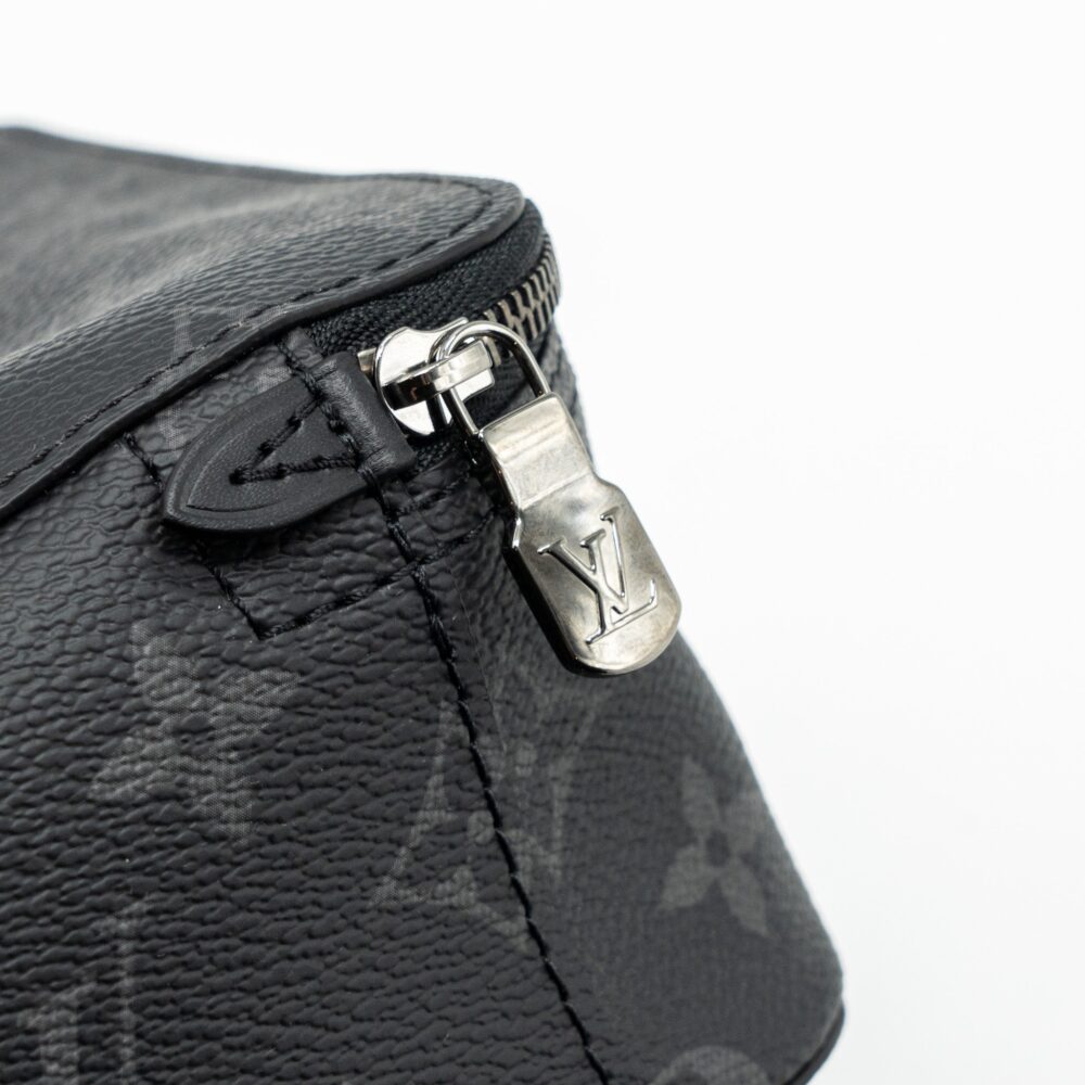 AAA Replica Louis Vuitton LV PACKING CUBE MM MONOGRAM ECLIPSE SHW