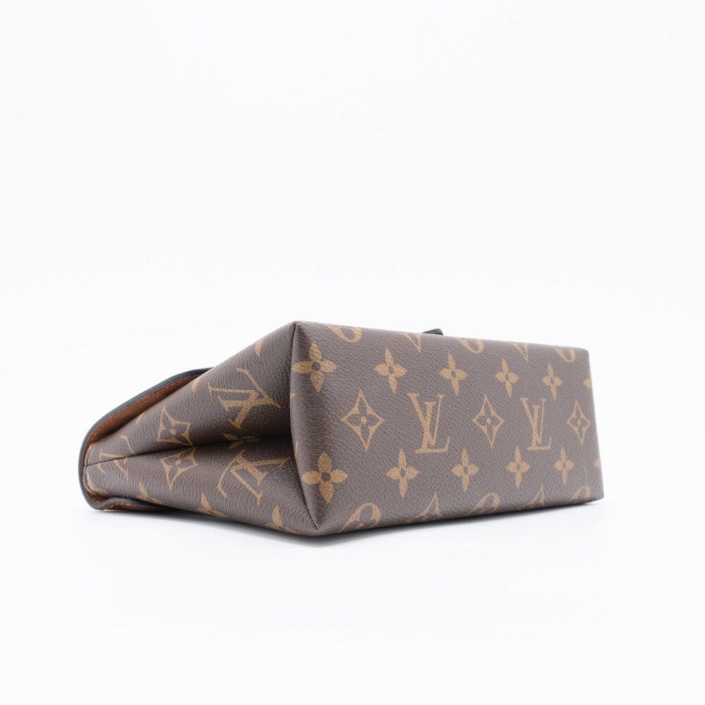 AAA Replica Louis Vuitton LV LOCKY BB MONOGRAM CANVAS/CARAMEL GHW