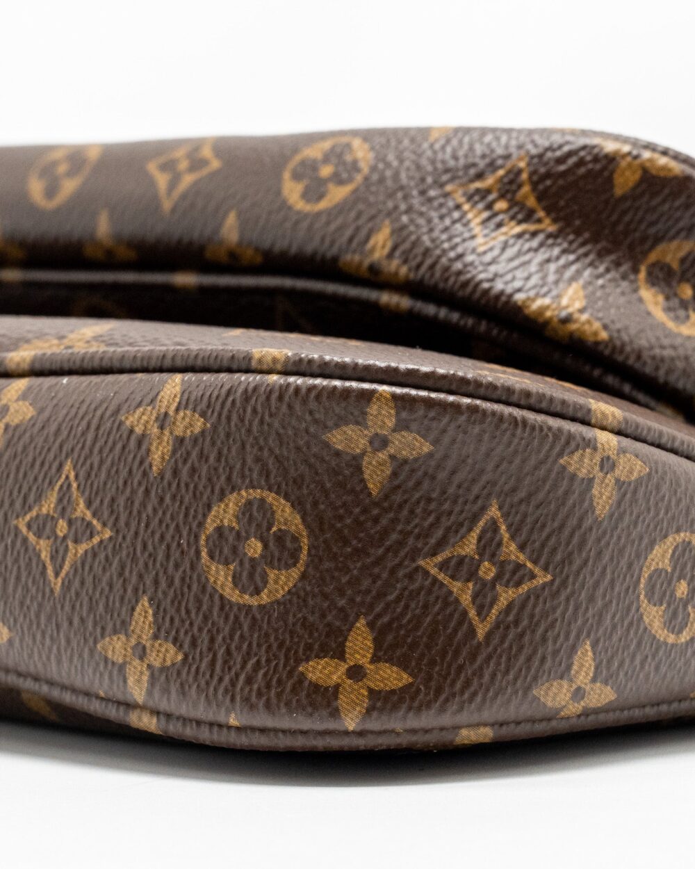 AAA Replica Louis Vuitton LV MULTI POCHETTE MONOGRAM CANVAS ROSE CLAIR GHW