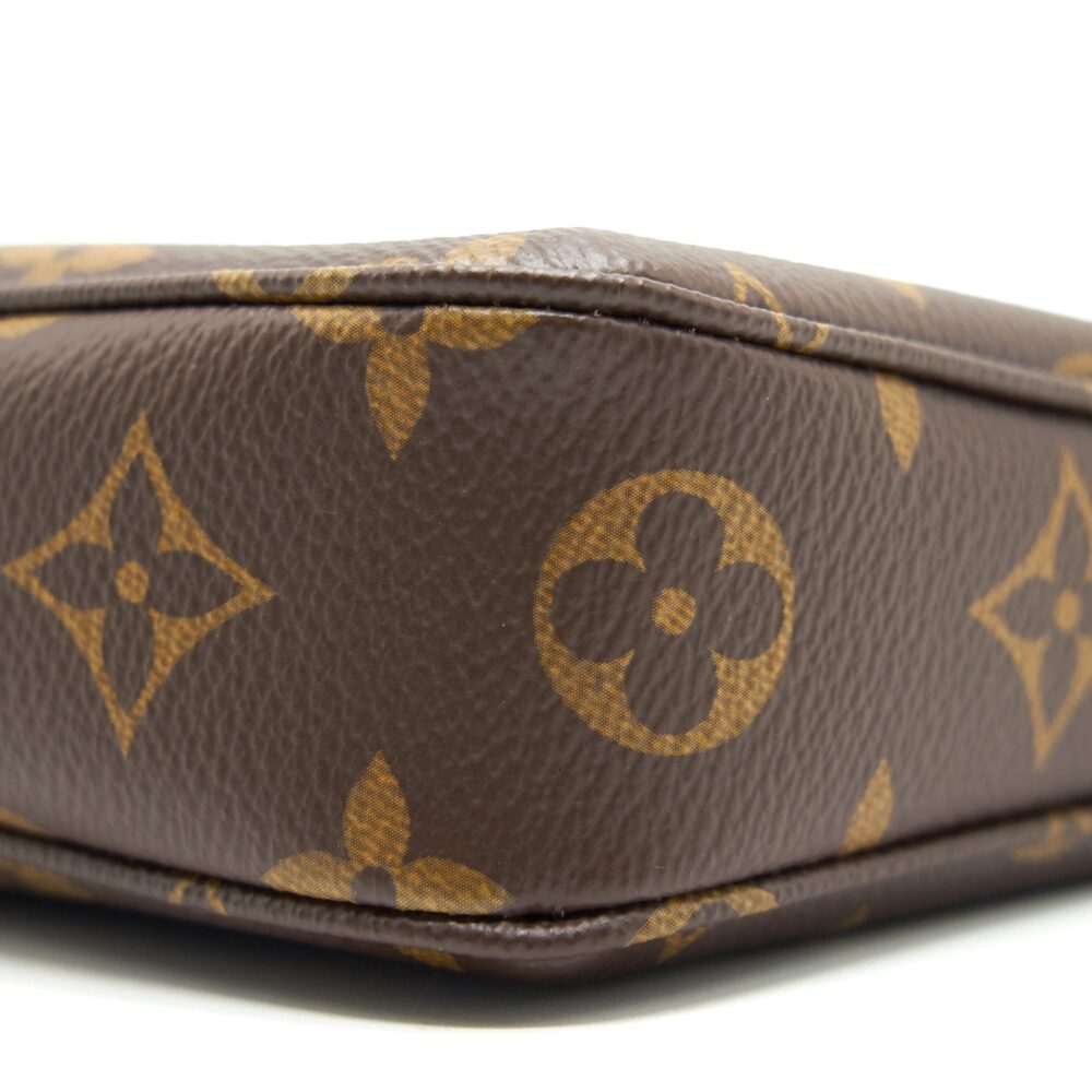 AAA Replica Louis Vuitton LV POCHETTE ACCESSORIES MONOGRAM CANVAS