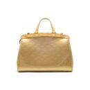 AAA Replica Louis Vuitton LV VERNIS BREA MM BEIGE POUDRE