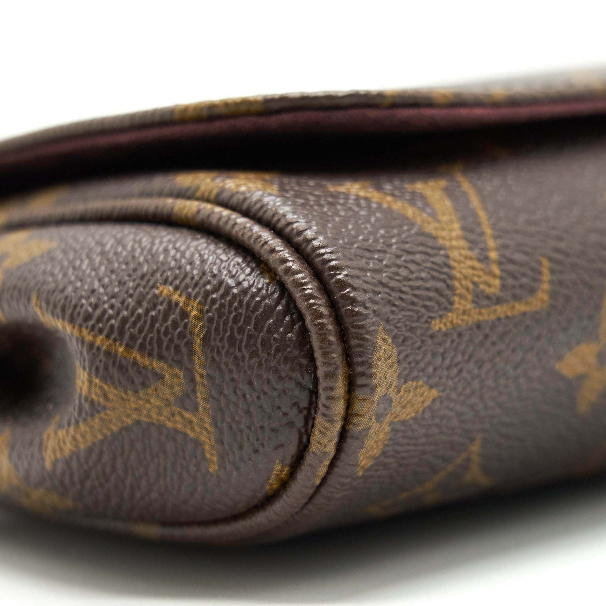 AAA Replica Louis Vuitton LV FAVORITE PM MONOGRAM