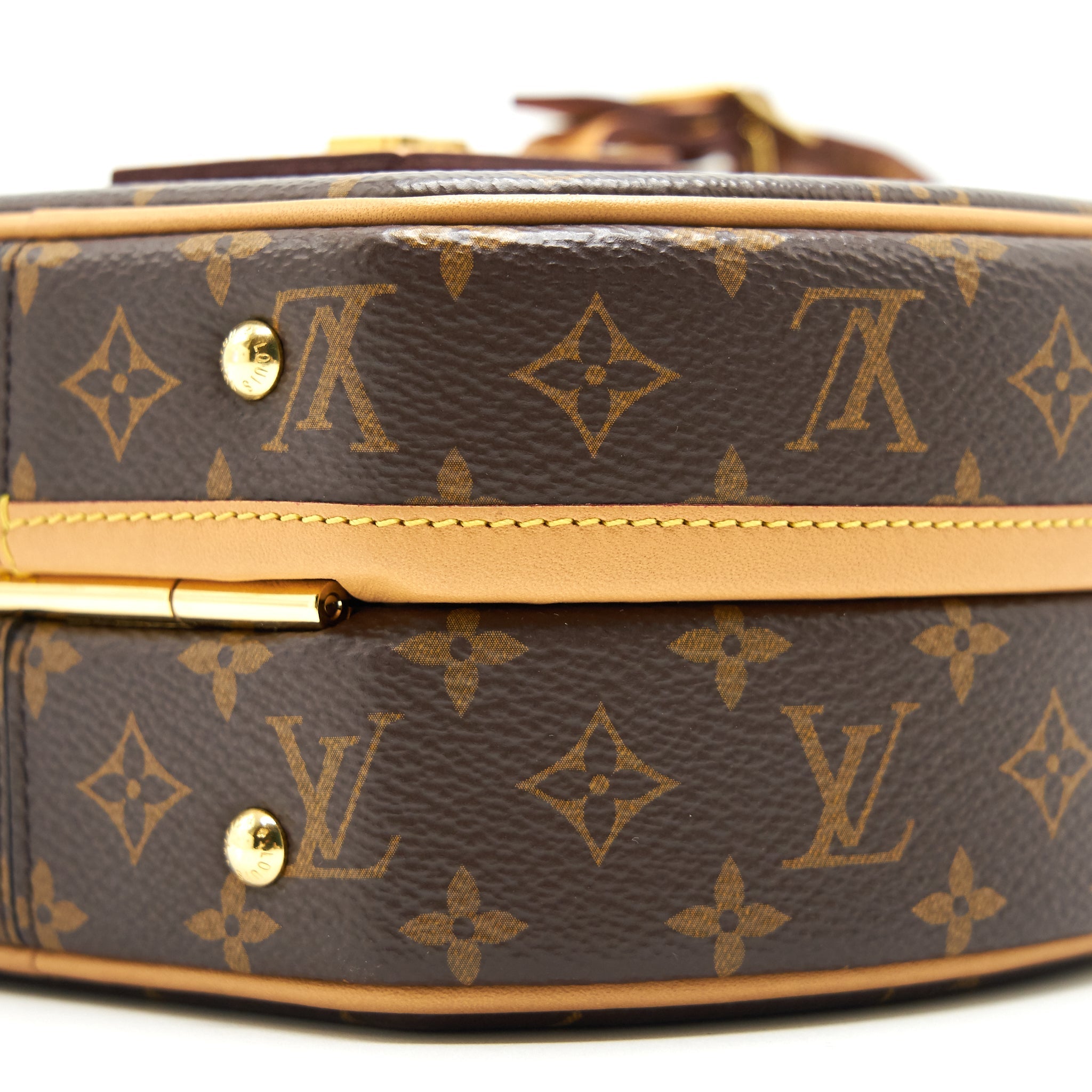 AAA Replica Louis Vuitton LV PETITE BOITE CHAPEAU MONOGRAM CANVAS