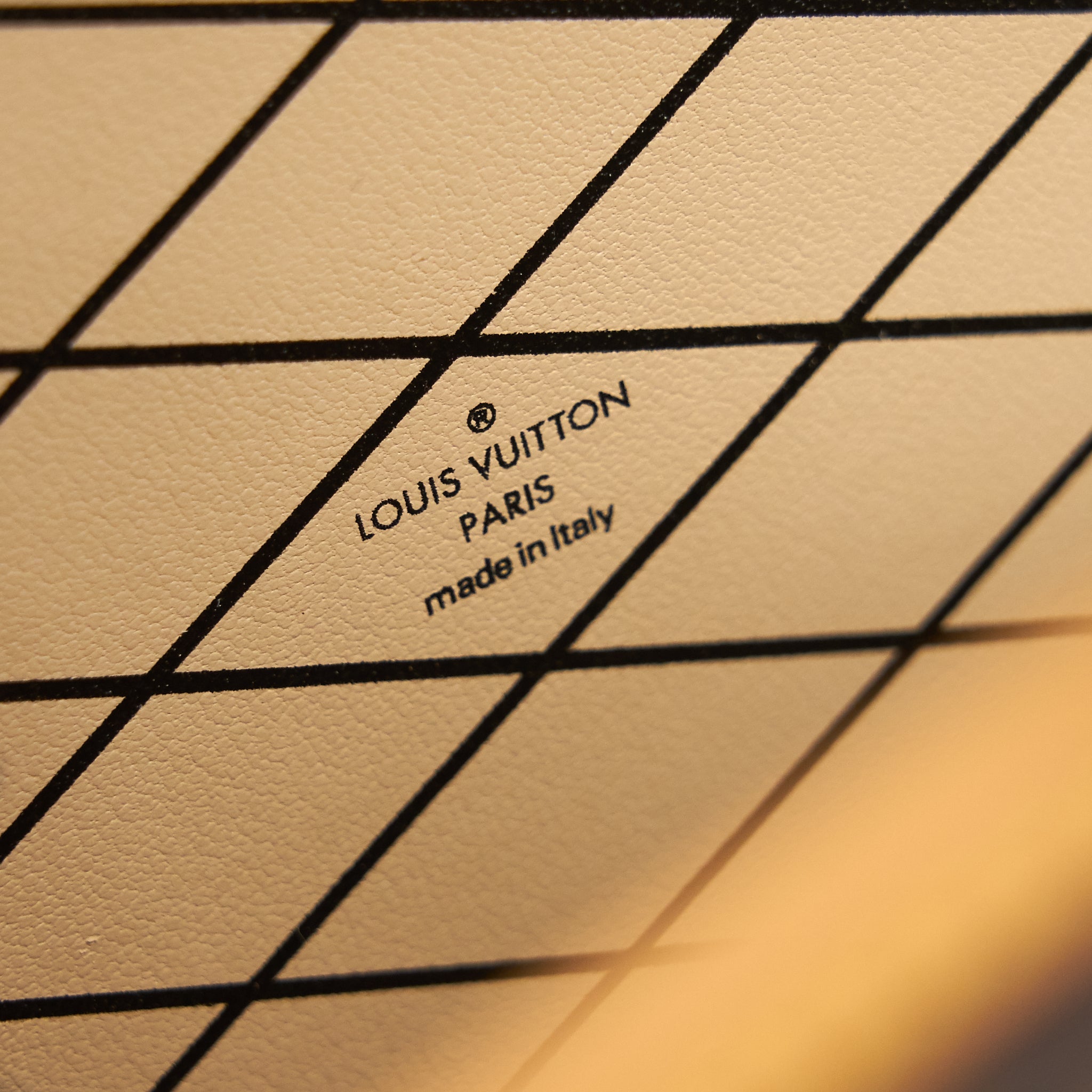 AAA Replica Louis Vuitton LV PETITE BOITE CHAPEAU MONOGRAM CANVAS