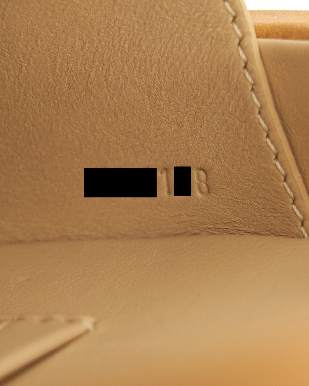 AAA Replica Louis Vuitton LV PETITE BOITE CHAPEAU MONOGRAM CANVAS