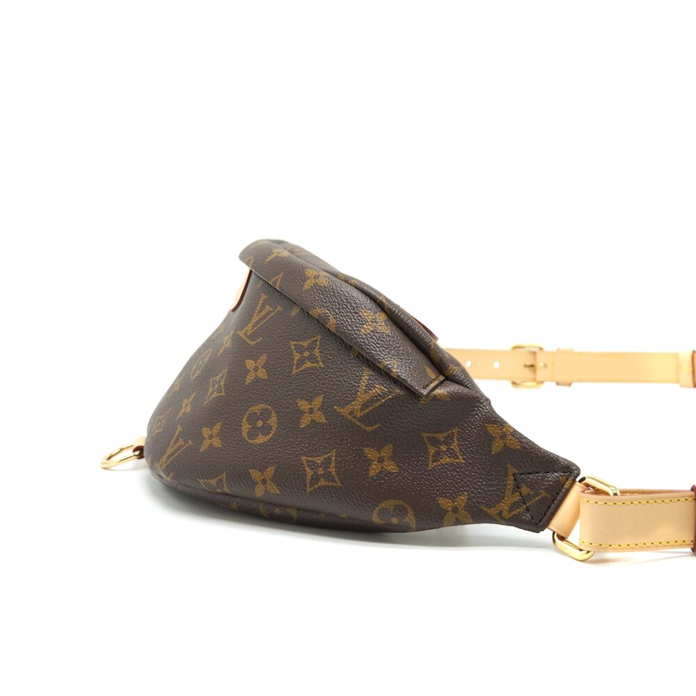 AAA Replica Louis Vuitton LV BUMBAG