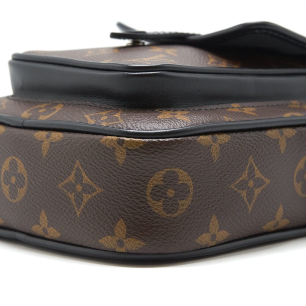 AAA Replica Louis Vuitton LV CROSS BODY CAMERA BAG MONOGRAM