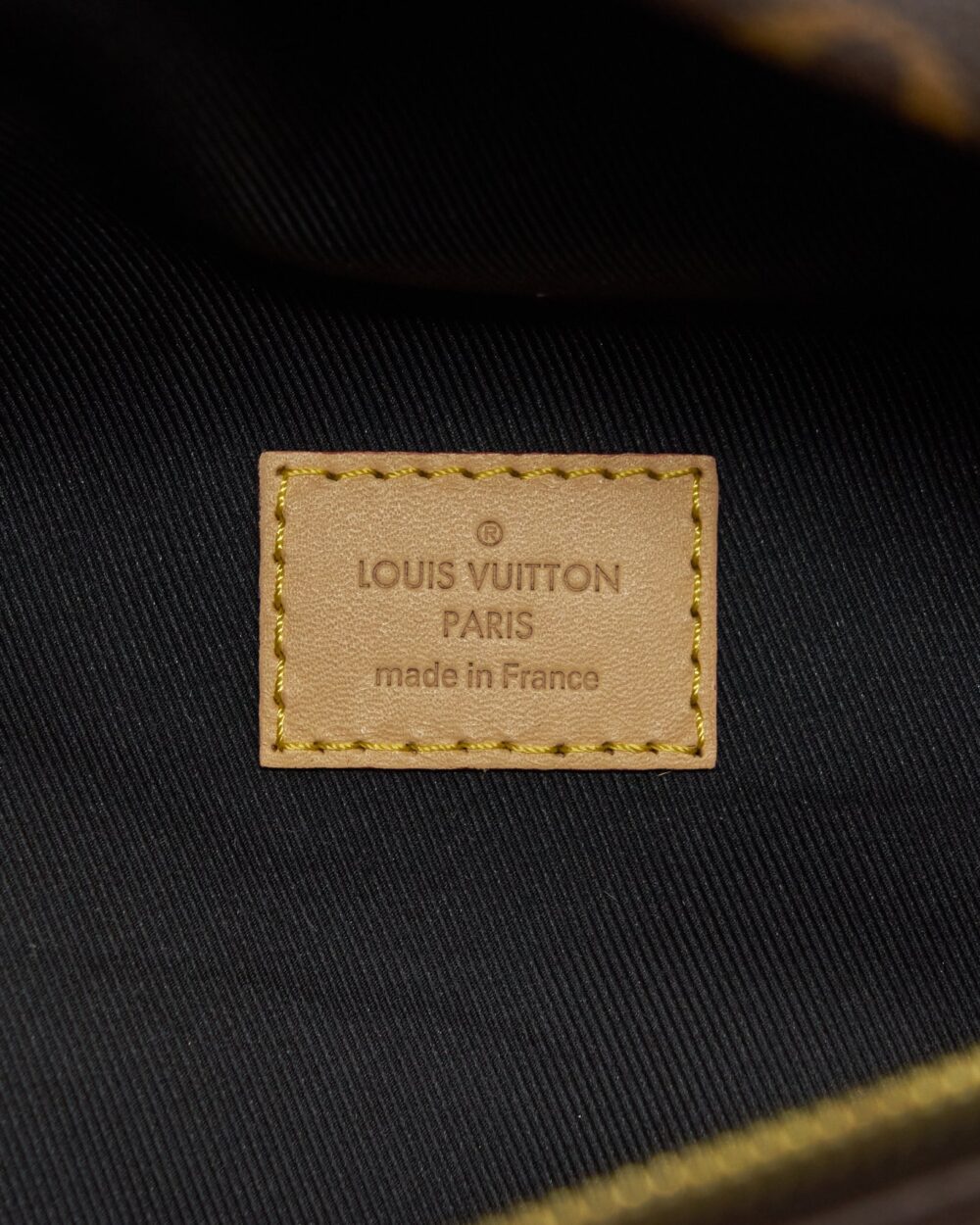 AAA Replica Louis Vuitton LV BUM BAG MONOGRAM CANVAS GHW