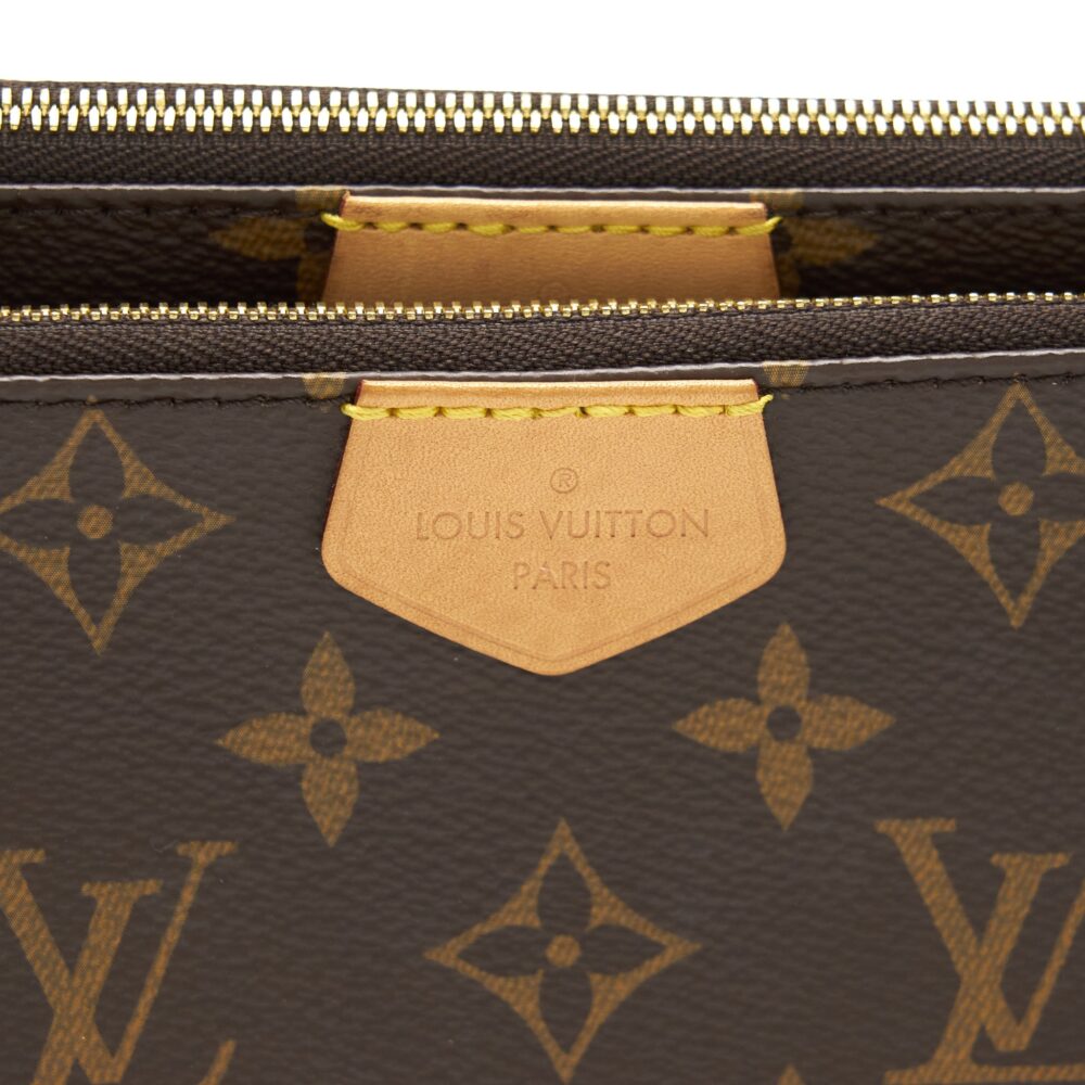 AAA Replica Louis Vuitton LV MULTI POCHETTE ACCESSORIES ROSE CLAIR MONOGRAM CANVAS GHW