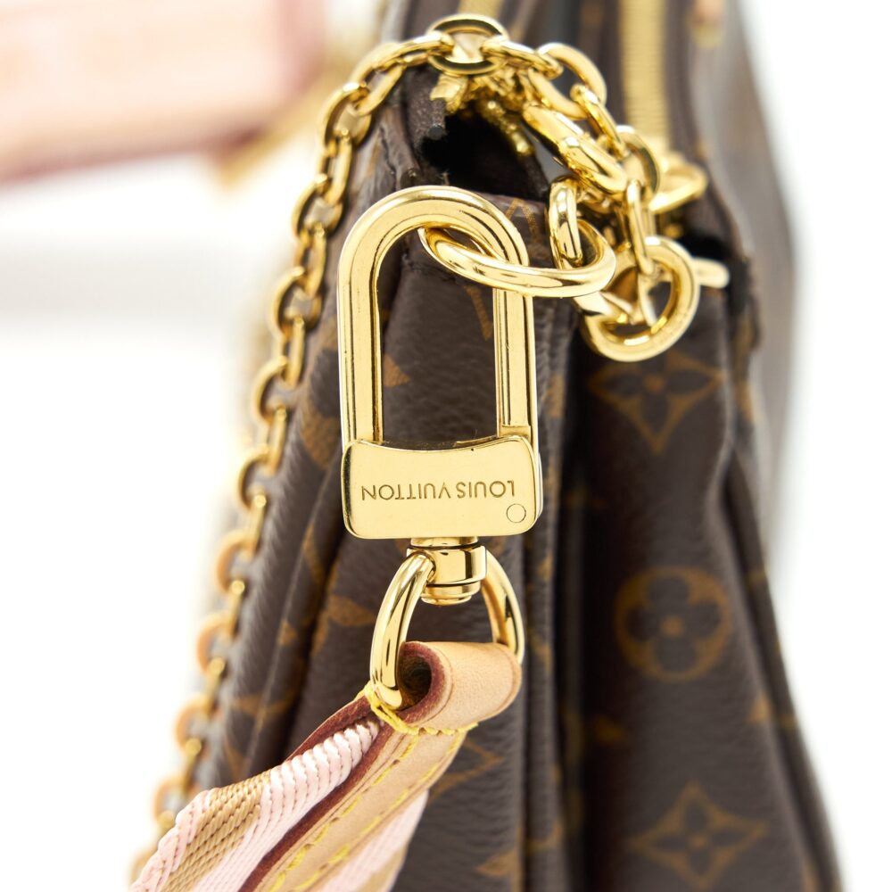 AAA Replica Louis Vuitton LV MULTI POCHETTE ACCESSORIES ROSE CLAIR MONOGRAM CANVAS GHW