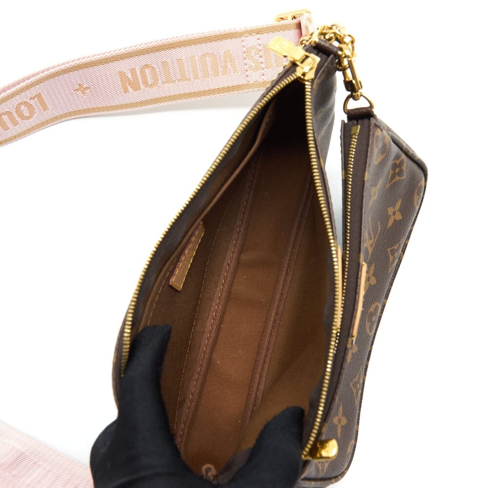 AAA Replica Louis Vuitton LV MULTI POCHETTE ACCESSORIES ROSE CLAIR MONOGRAM CANVAS GHW