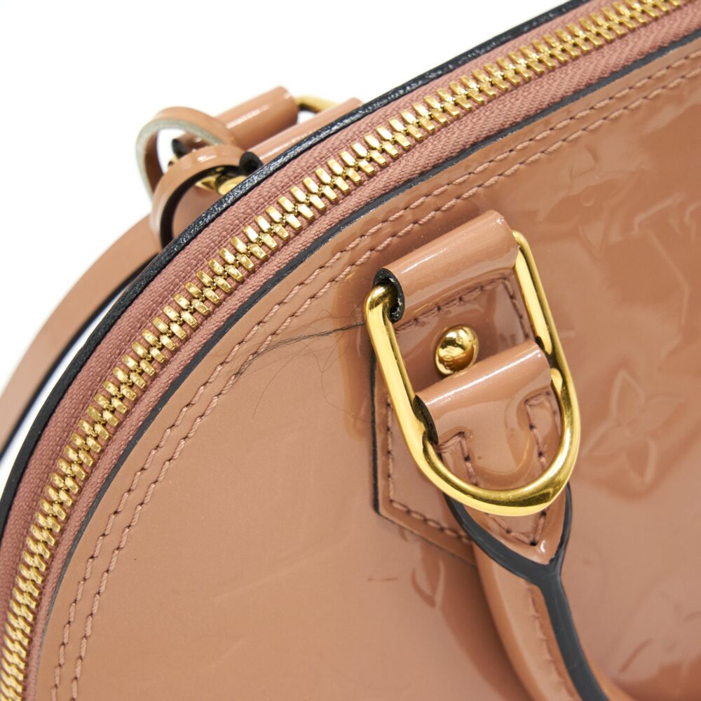 AAA Replica Louis Vuitton LV ALMA BB PATENT PINK GHW