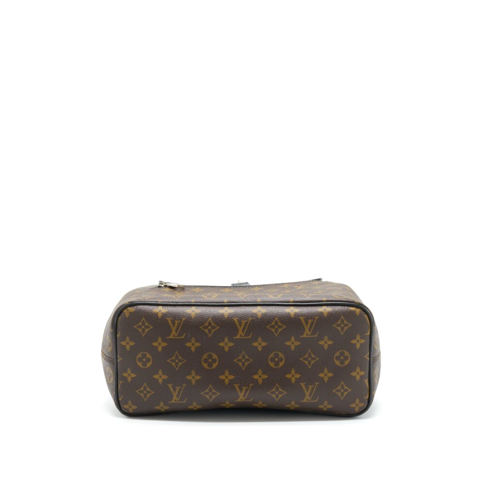 AAA Replica Louis Vuitton LV MACASSAR PALK BACKPACK MONOGRAM CANVAS GHW