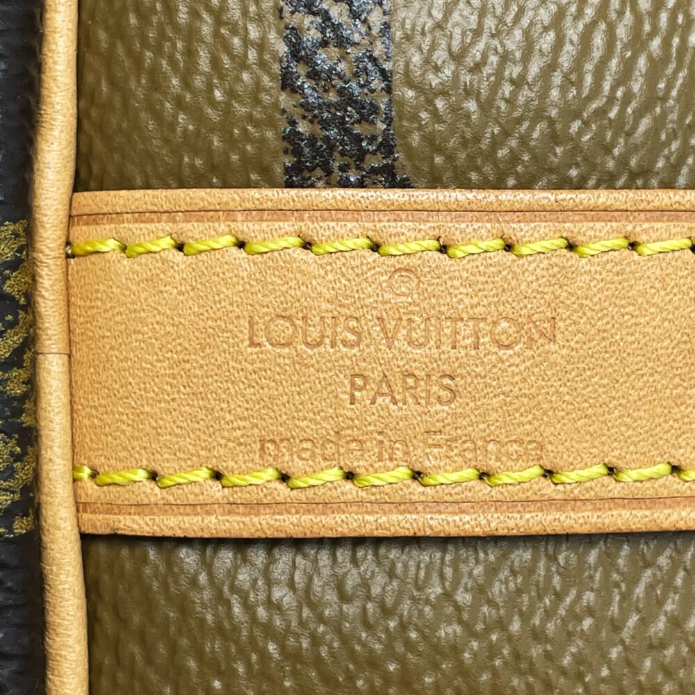 AAA Replica Louis Vuitton LV SPEEDY 30 BANDOULIERE GIANT MONOGRAM REVERSE CANVAS GHW